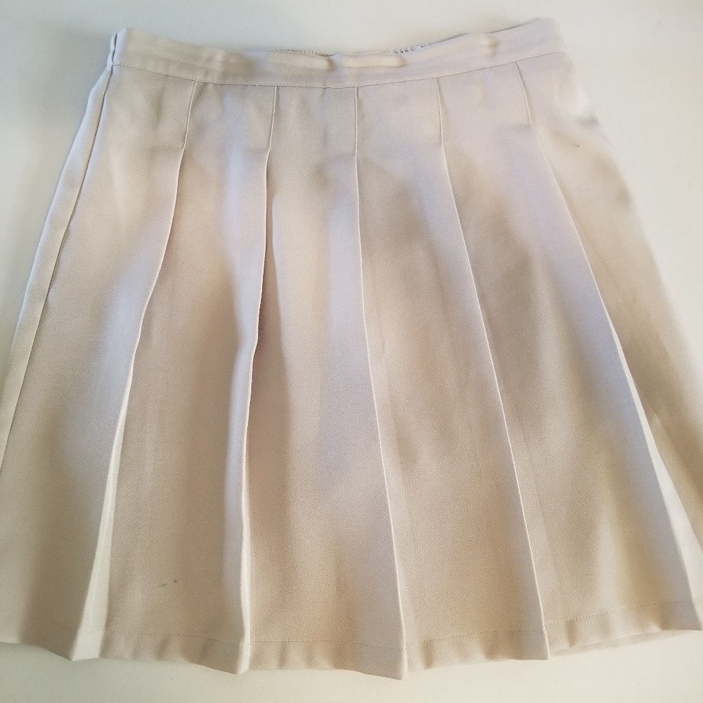Izod Pleated Front Plus Size Uniform Scooter Skirt